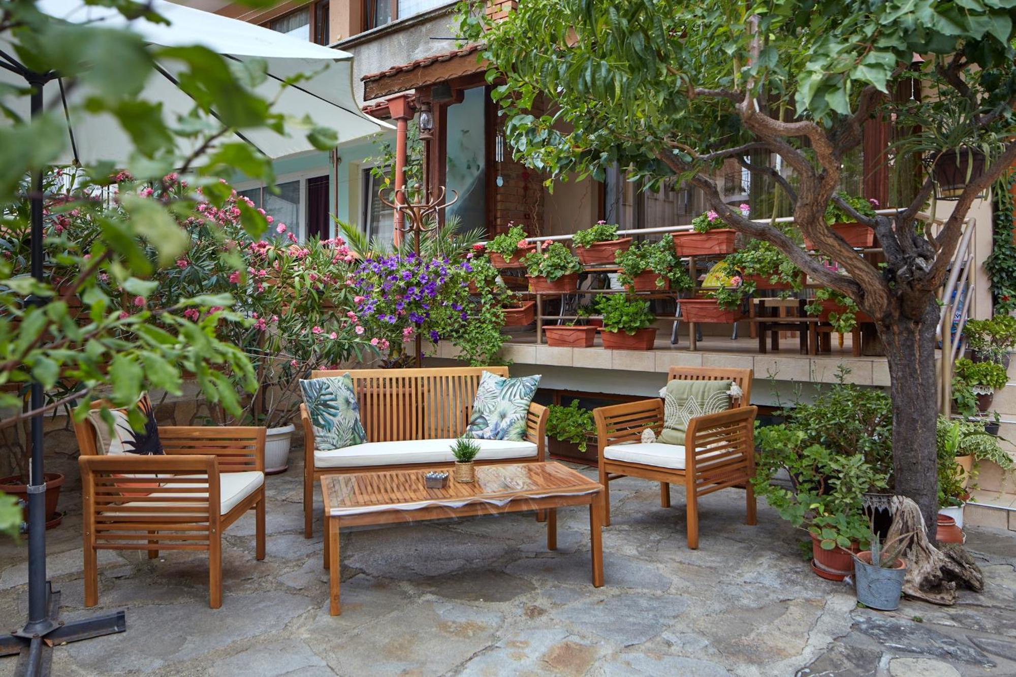Nirvana Guest House Nesebar Esterno foto