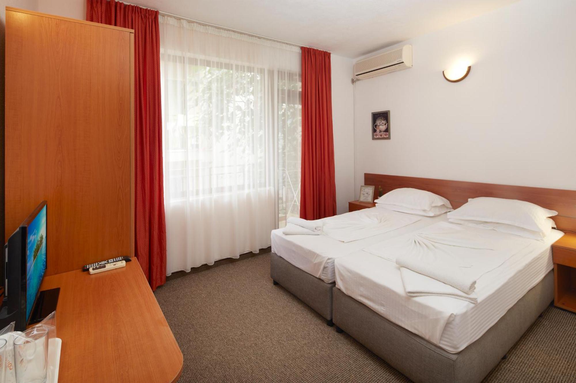 Nirvana Guest House Nesebar Esterno foto